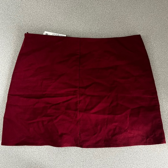 H&M mini bow skirt - Picture 2 of 5